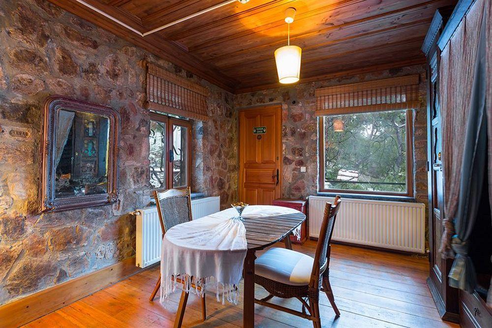 Kosk Orman Butik Hotel Адалар Экстерьер фото