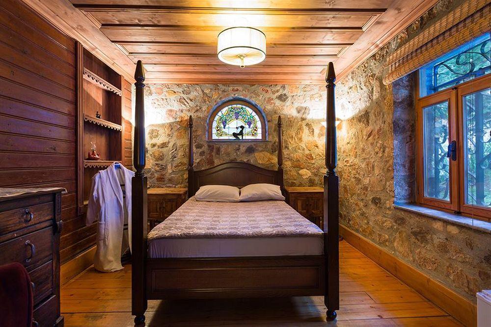 Kosk Orman Butik Hotel Адалар Экстерьер фото