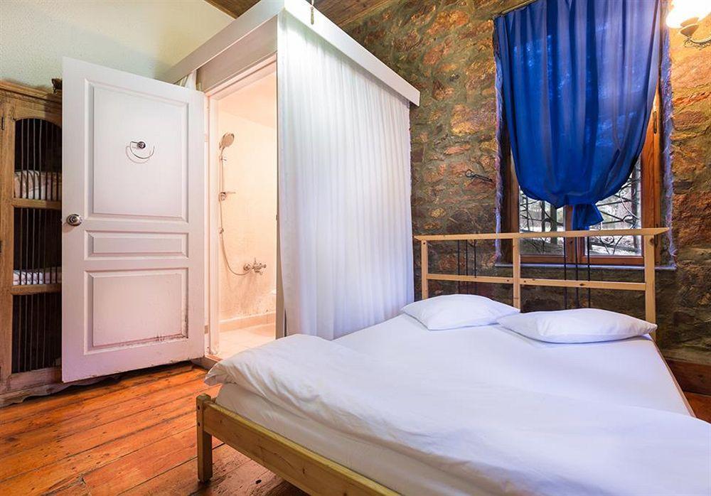 Kosk Orman Butik Hotel Адалар Экстерьер фото