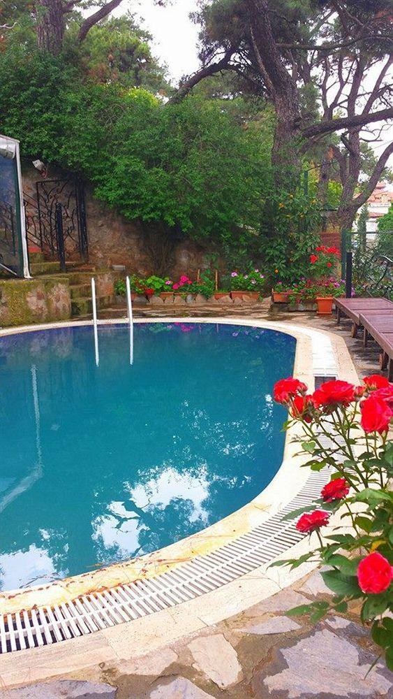 Kosk Orman Butik Hotel Адалар Экстерьер фото